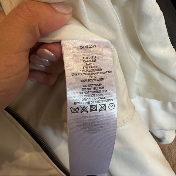 Armani Exchange white leather jacket - Picture 5 of 5